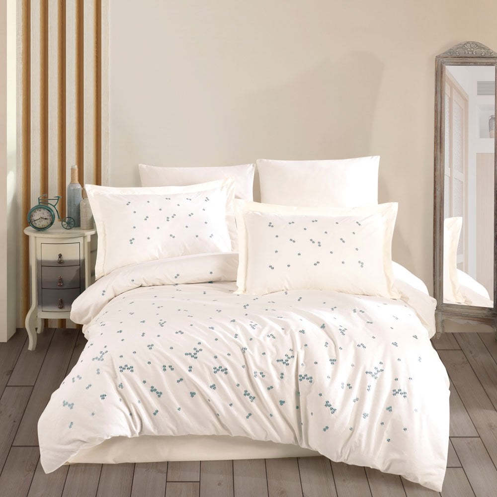 Premium Spring Krem - Poplin Çift Kişilik Nakışlı Nevresim Takımı