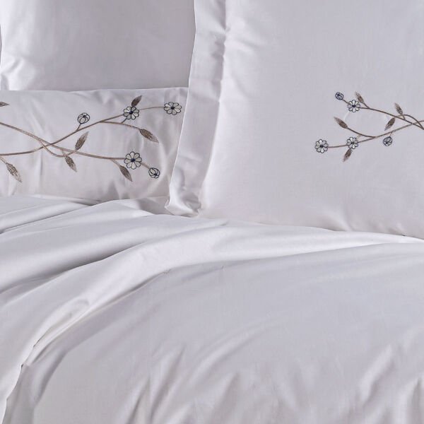 Premium Loren Beyaz - Poplin Çift Kişilik Nakışlı Nevresim Takımı