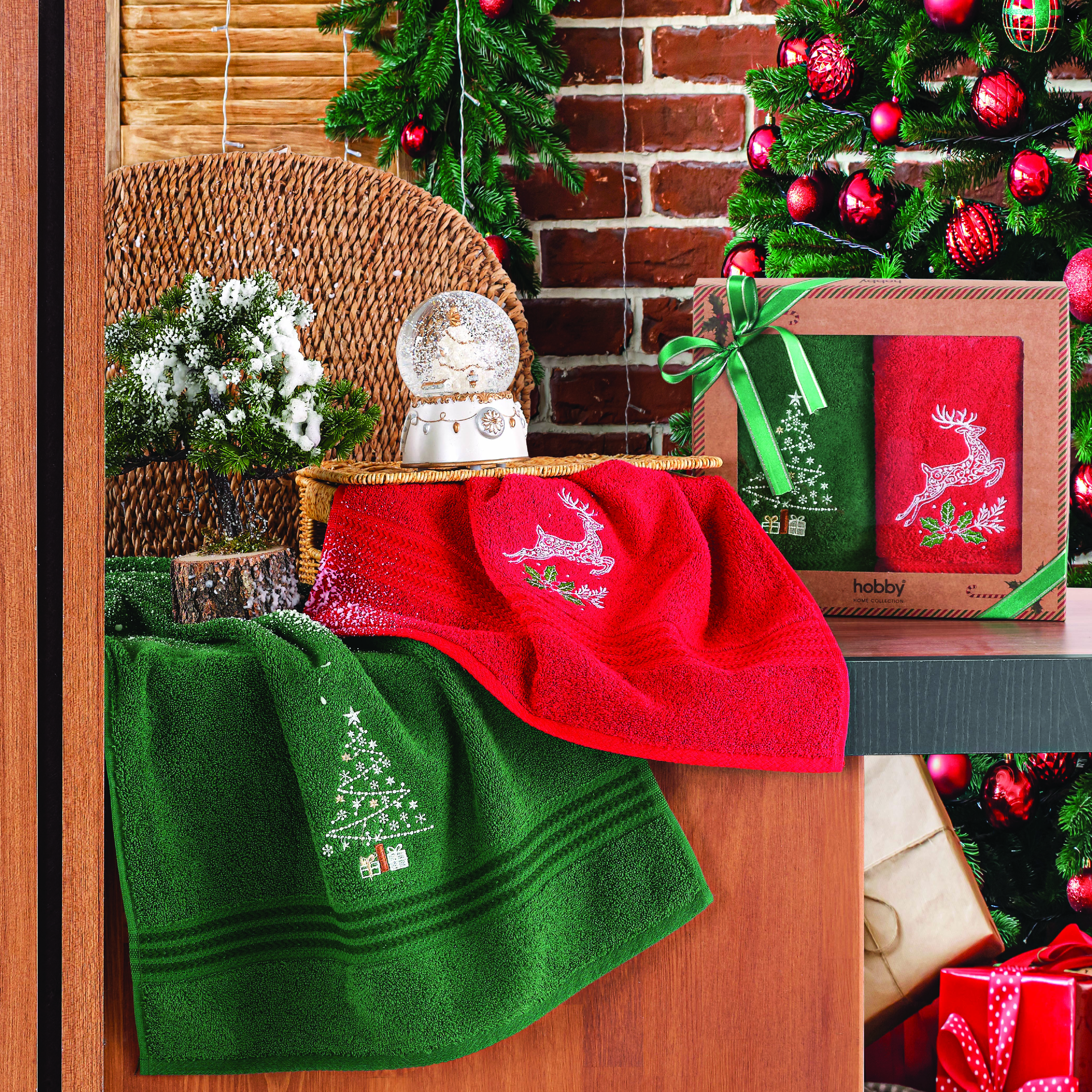 2'li Yılbaşı Havlu Seti – 50x90 cm (Kırmızı • Yeşil)