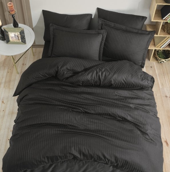 Striped Black - Double Jacquard Satin Duvet Cover Set