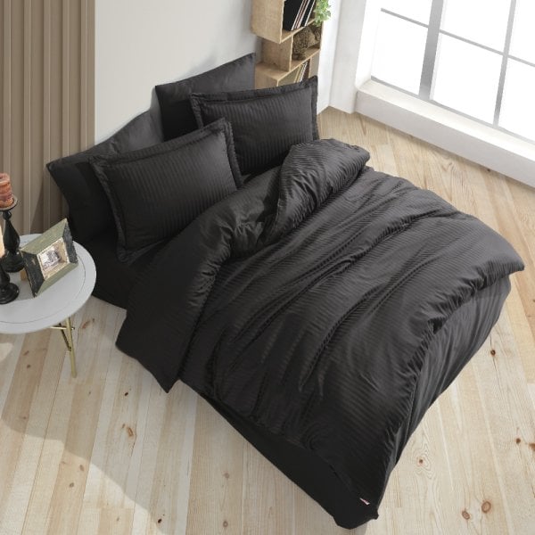 Striped Black - Double Jacquard Satin Duvet Cover Set