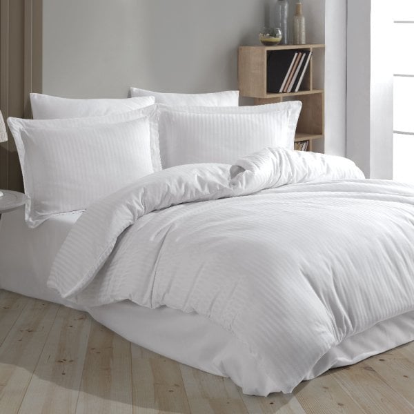 Striped White - Double Jacquard Satin Duvet Cover Set