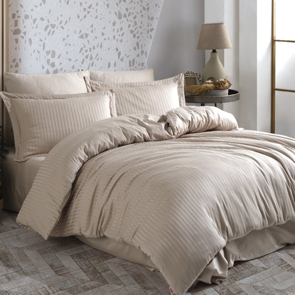 Striped Beige - Double Jacquard Satin Duvet Cover Set