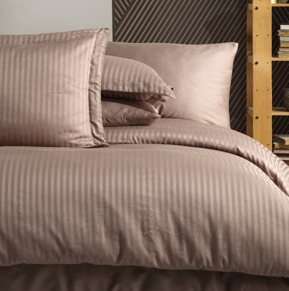 Çizgili Sütlü Kahve - Çift Kişilik Jakarlı Saten Nevresim Takımı